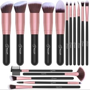 Makeup brush bundle set